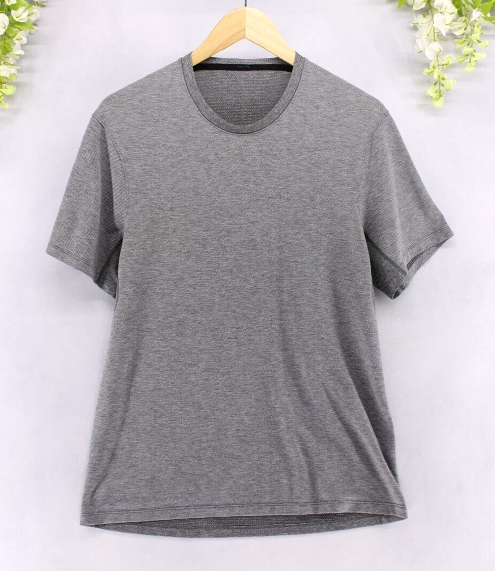 Lululemon Sz M Switch Up Short Sleeve Heathered Gray Athletic Studio